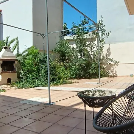 Michael's House Near Center Apartament *